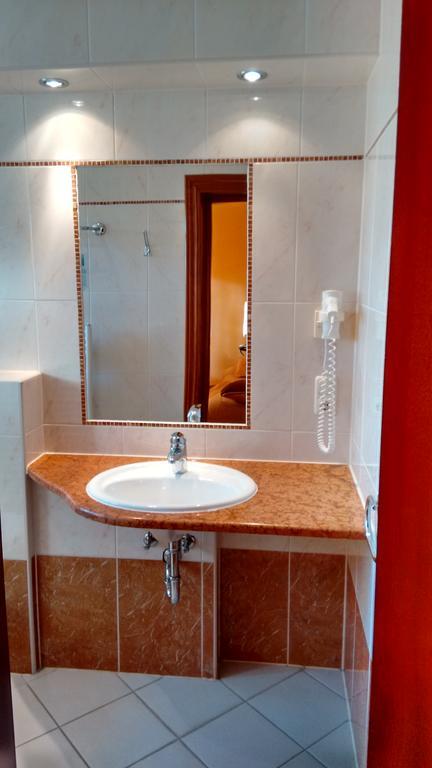 Aparthotel Lekavski Затон Екстер'єр фото